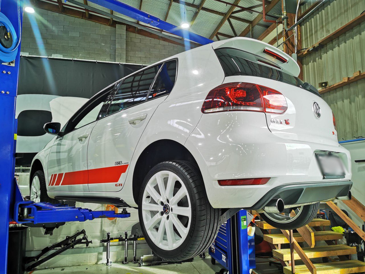 Volkswagen Golf Mk6 GTI Being Serviced at Dodson